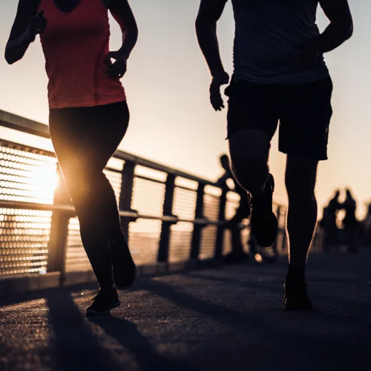 Jogger auf einem Weg